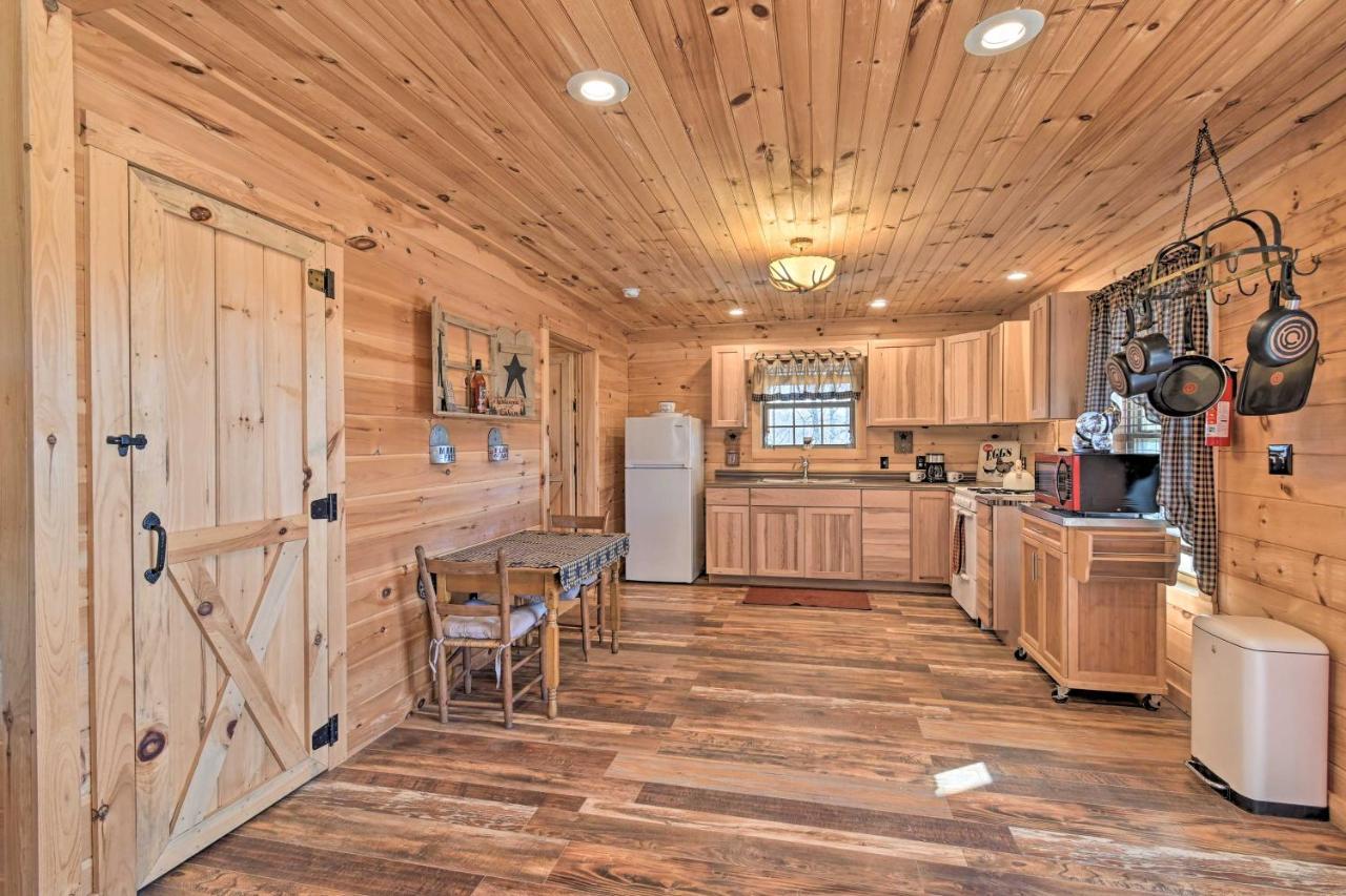 Quiet And Secluded Berea Cabin On 70-Acre Farm! Exterior photo