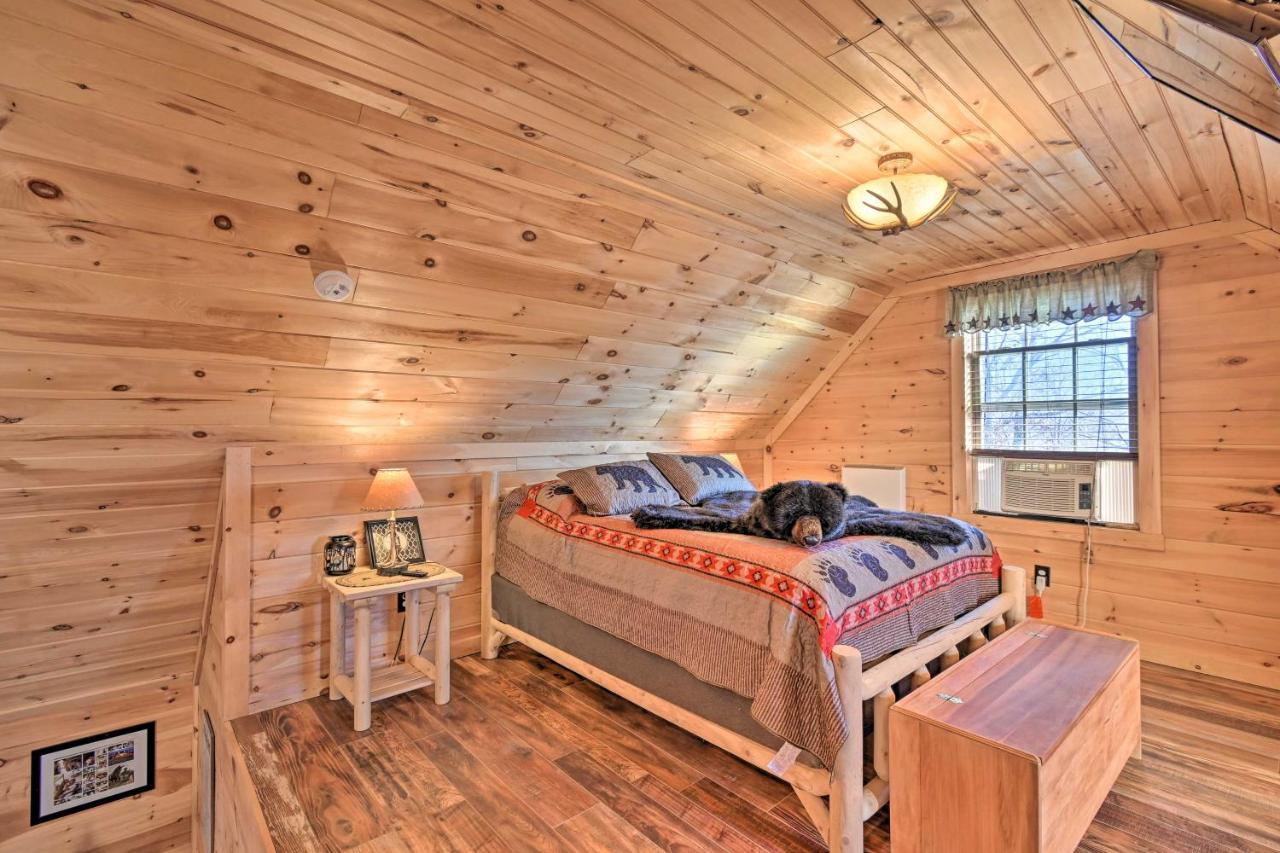 Quiet And Secluded Berea Cabin On 70-Acre Farm! Exterior photo